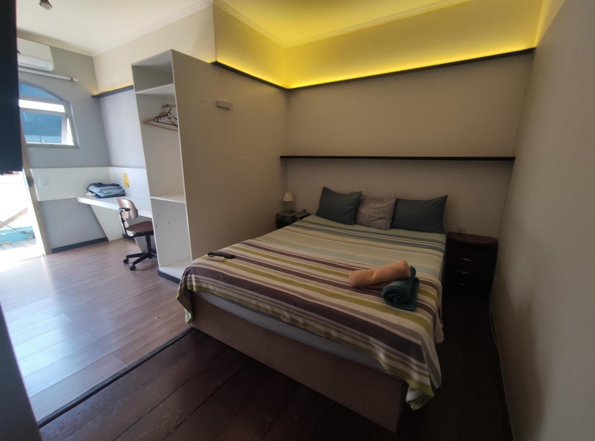 Pousada Casa Dos Gattos - Prox Ao Aeroporto グアルーリョス エクステリア 写真